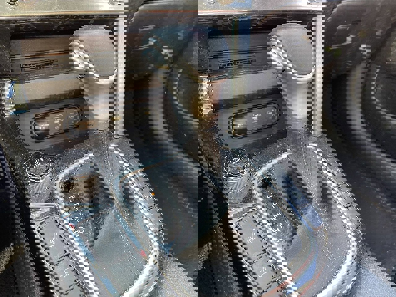 Used 2024 Kia Seltos EX image 4