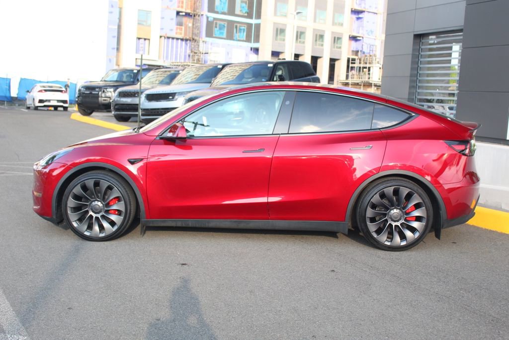 Used 2025 Tesla Model Y Performance AWD/4WD image 6