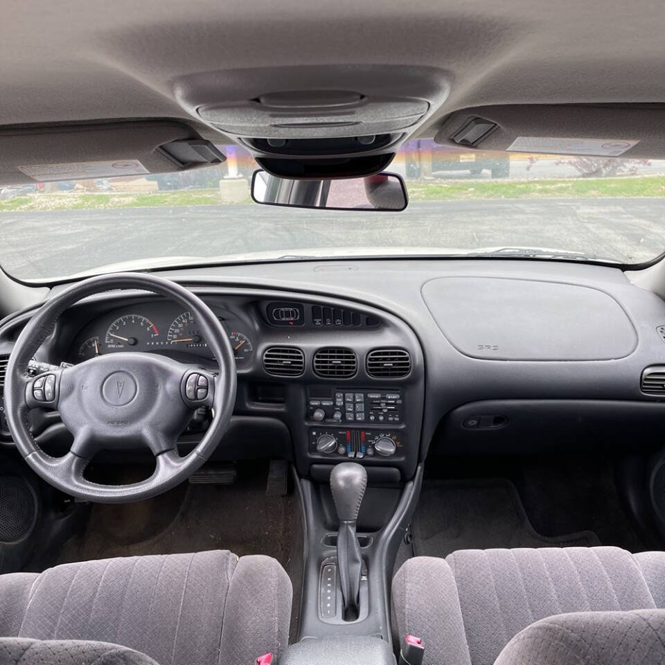 Used 2003 Pontiac Grand Prix GT FWD image 11