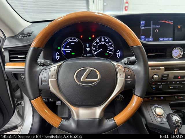 Used 2013 Lexus ES 300h w/ Luxury Pkg image 15
