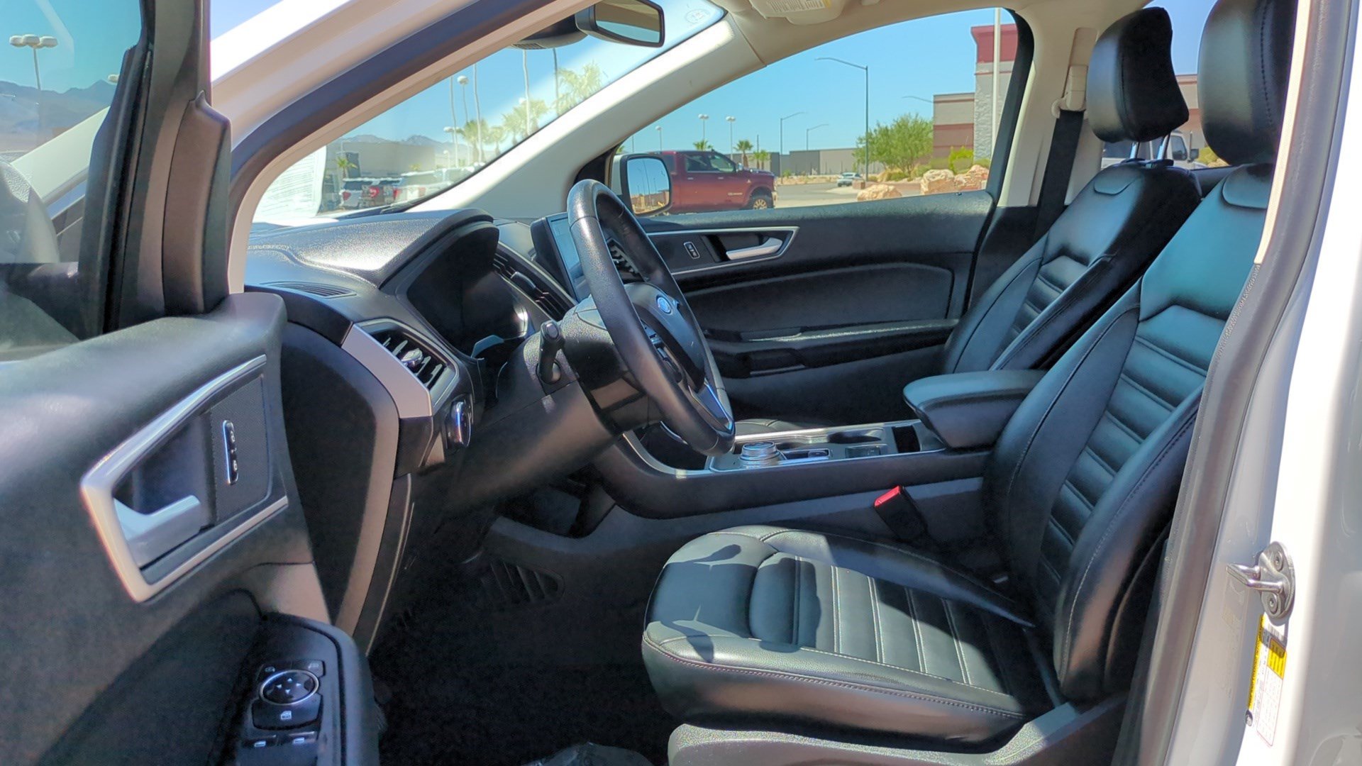 Used 2023 Ford Edge SEL w/ Convenience Package AWD/4WD image 15