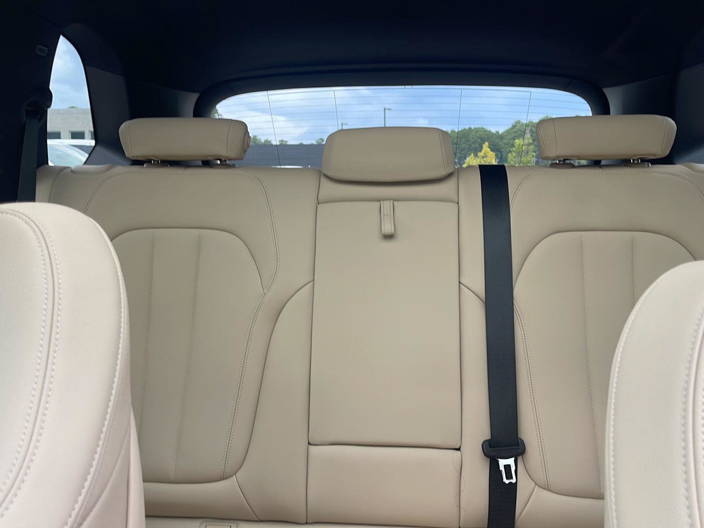 Used 2022 BMW X5 xDrive40i w/ Premium Package AWD/4WD image 32