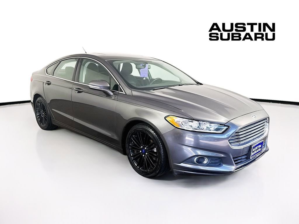 Used 2016 Ford Fusion SE w/ Equipment Group 202A FWD image 1