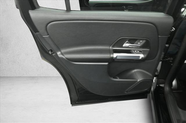 Certified 2023 Mercedes-Benz GLB 250 4MATIC image 22