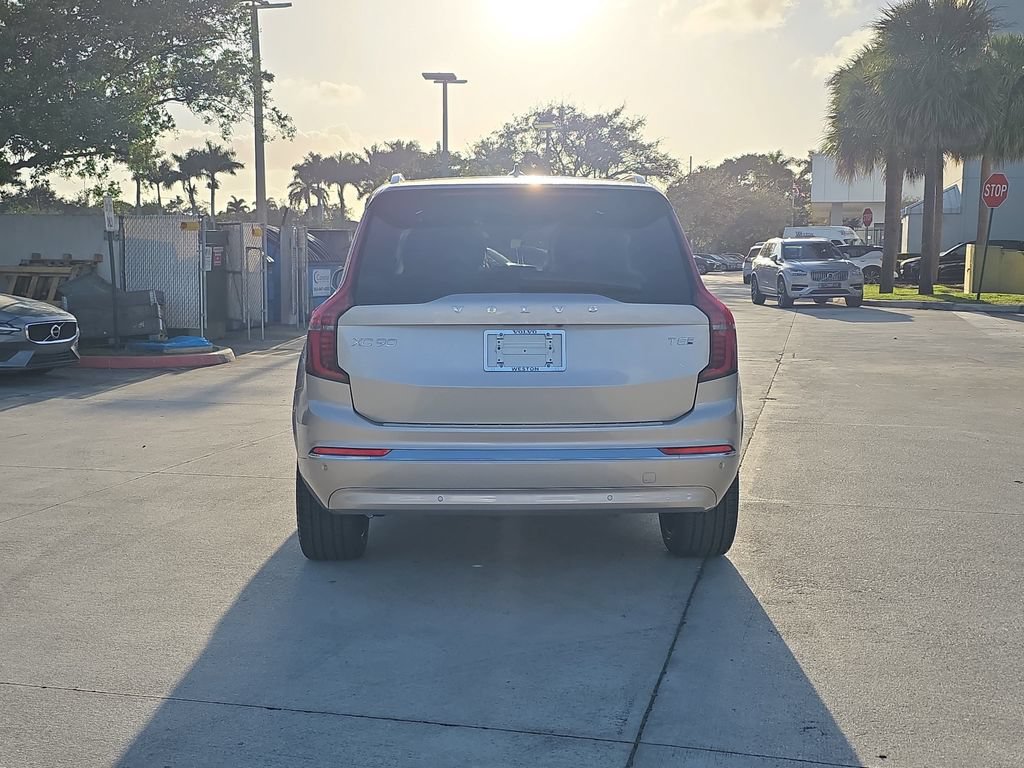New 2026 Volvo XC90 T8 Plus w/ Protection Package Premier AWD/4WD image 5