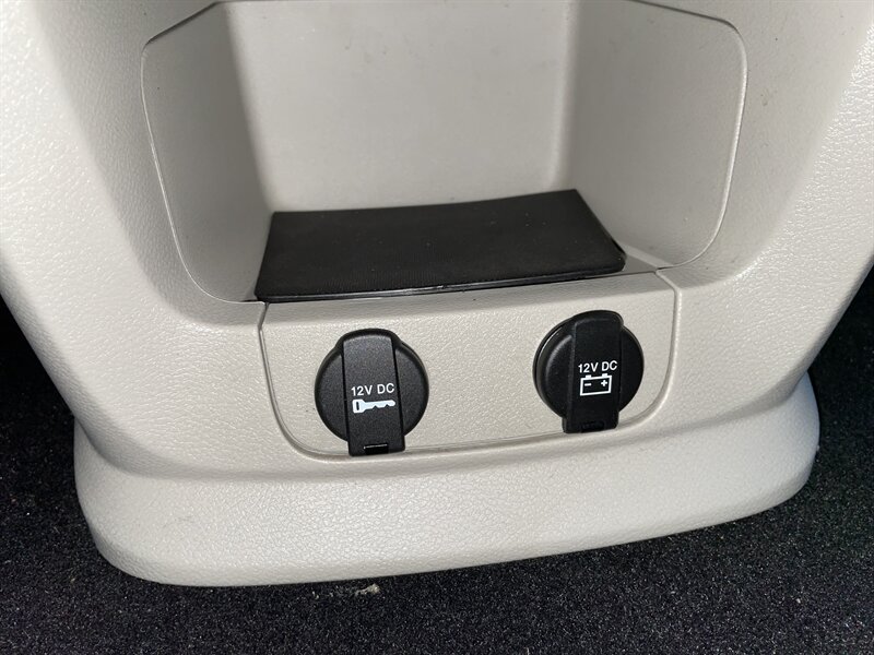 Used 2015 Dodge Grand Caravan SE w/ Quick Order Package 29E SE FWD image 30