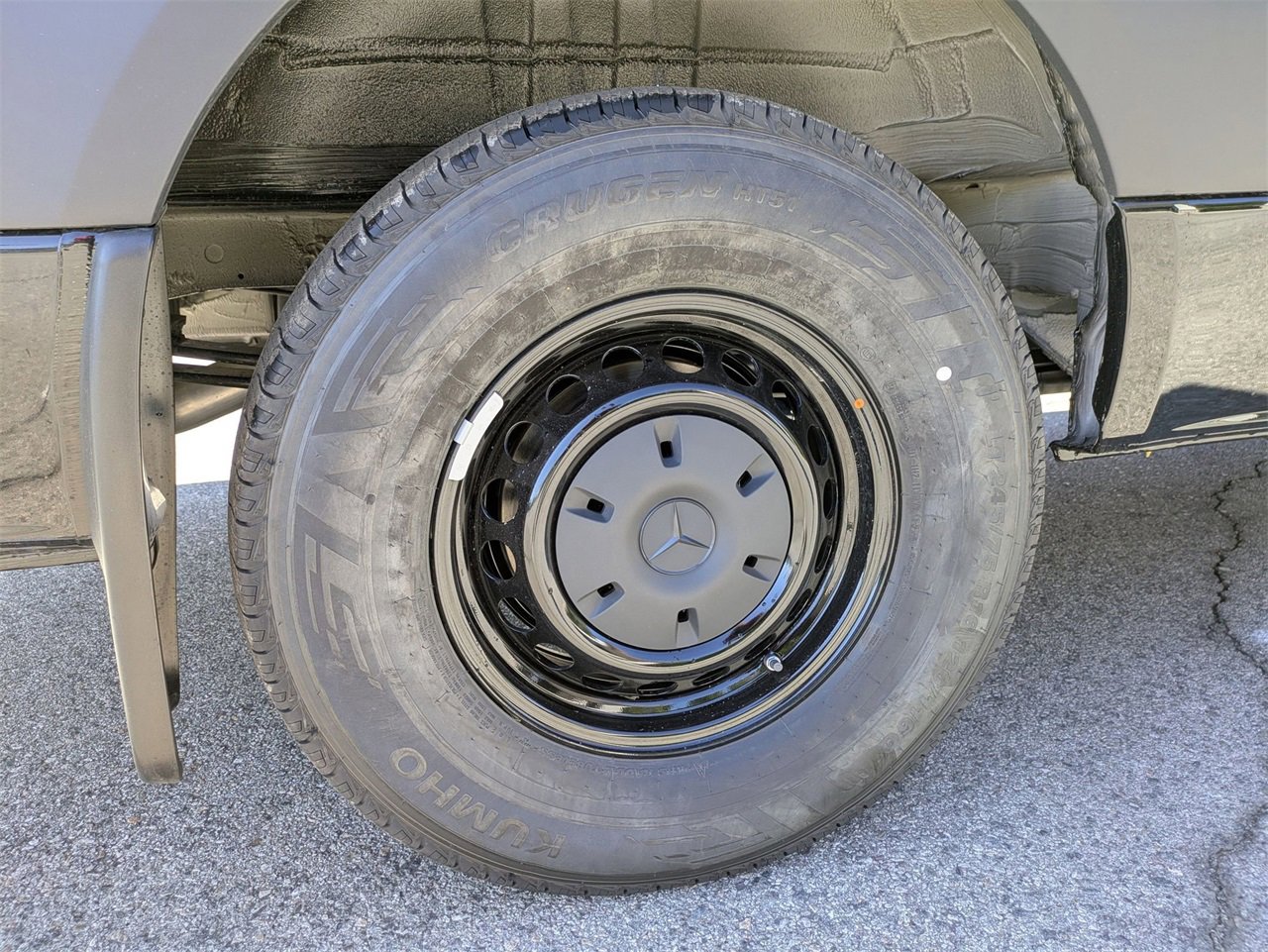 New 2025 Mercedes-Benz Sprinter 2500 image 13