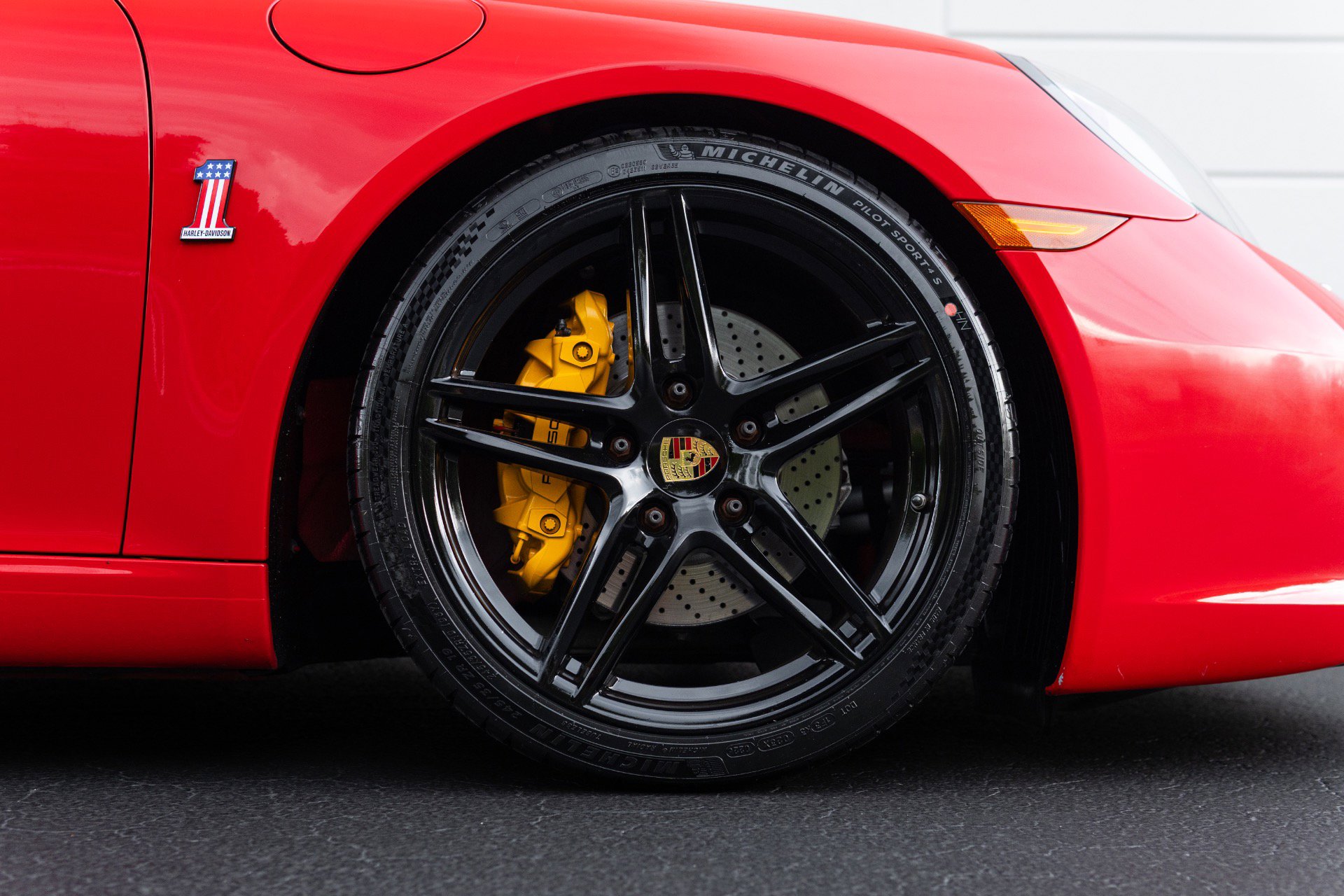 Used 2017 Porsche 911 Carrera RWD image 9