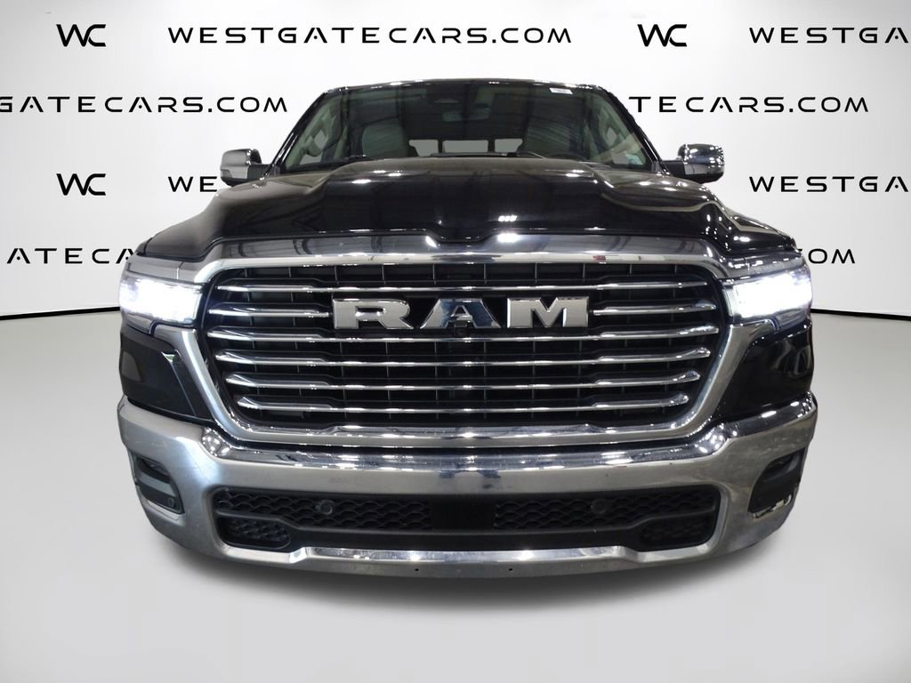 Used 2025 RAM 1500 Laramie video 2