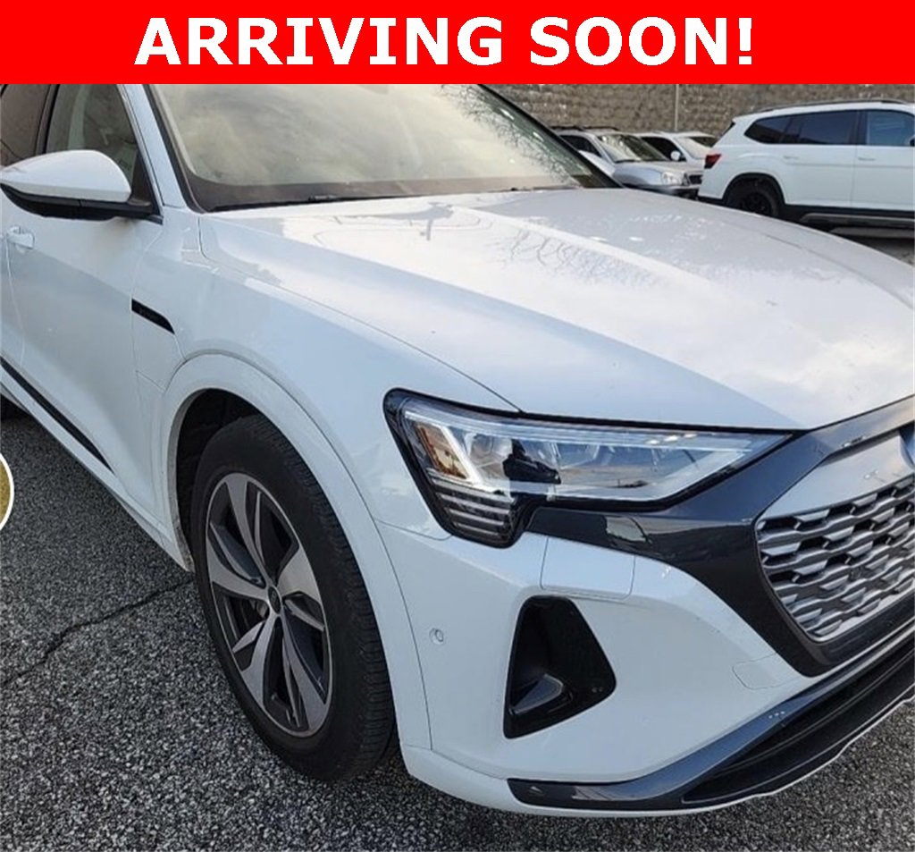 Certified 2024 Audi Q8 e-tron Premium Plus