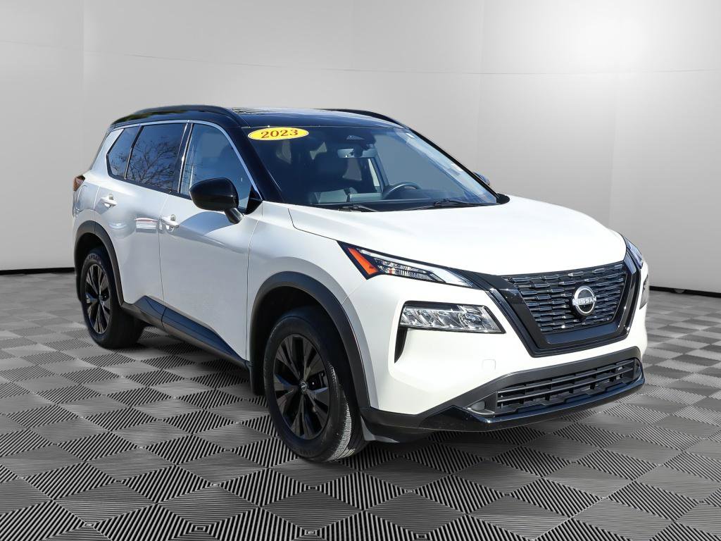 Used 2023 Nissan Rogue SV w/ SV Premium B Package image 9