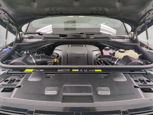 Certified 2025 Land Rover Range Rover Sport Dynamic SE image 28