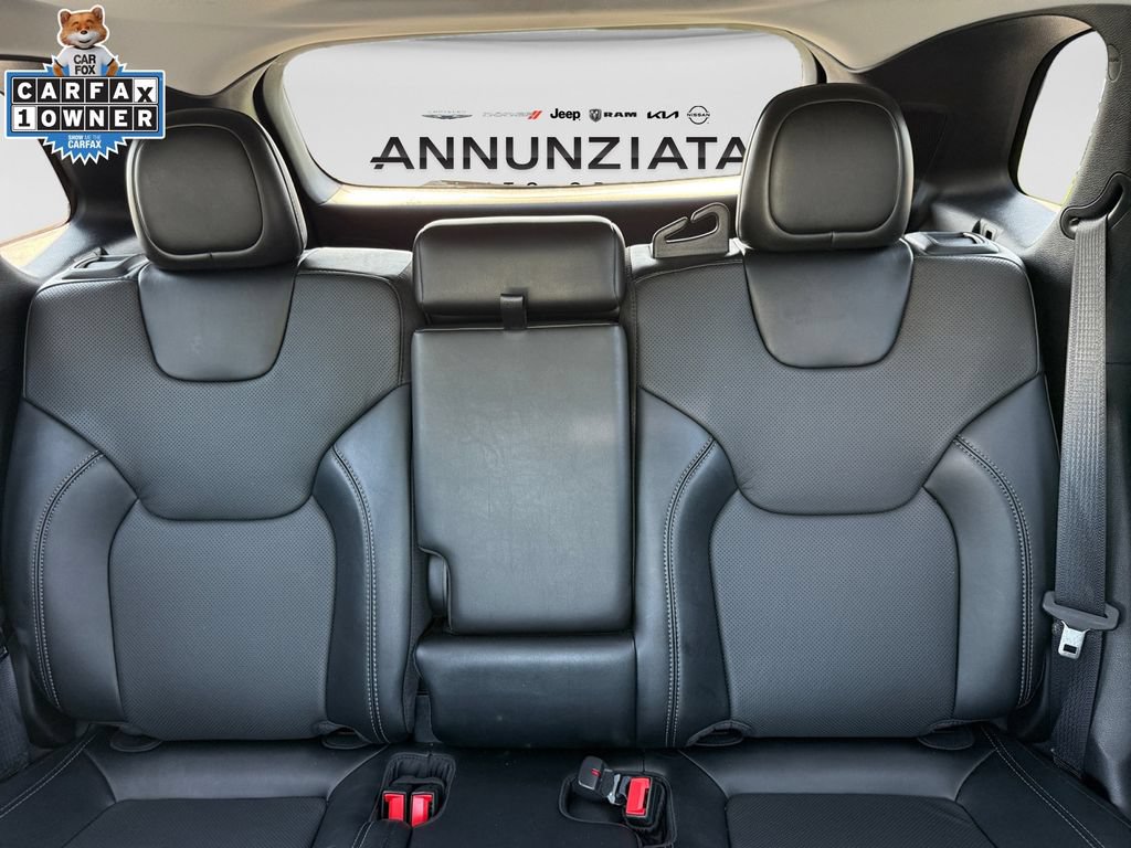 Certified 2022 Jeep Cherokee Limited AWD/4WD image 22