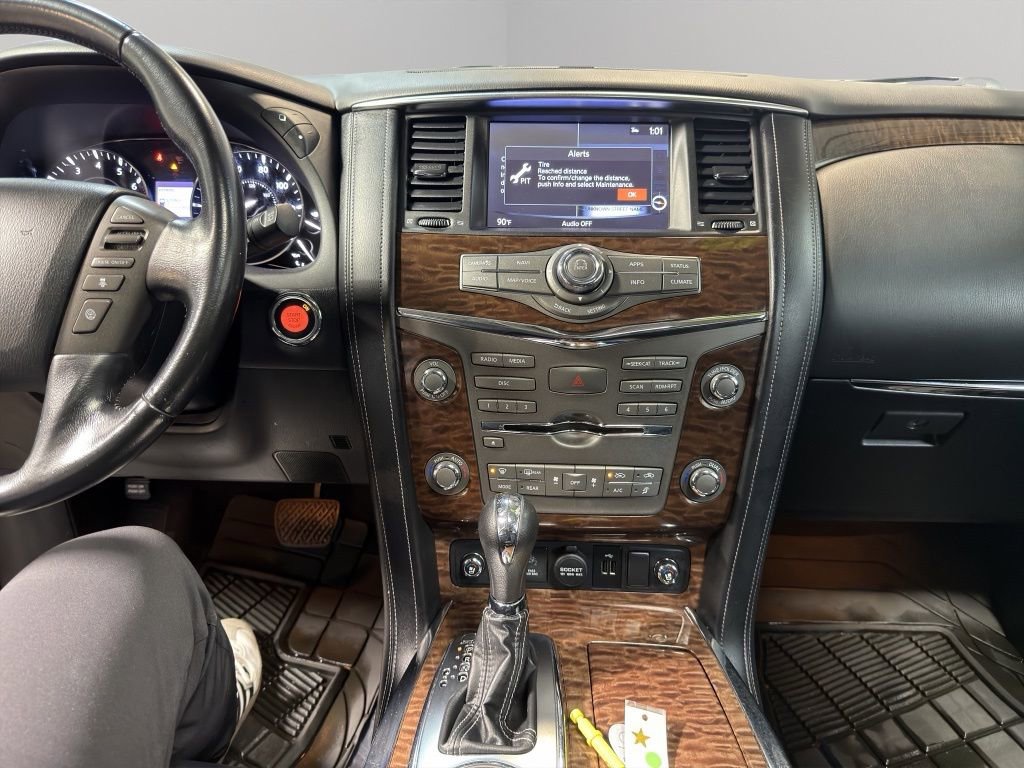 Used 2019 Nissan Armada Platinum image 12