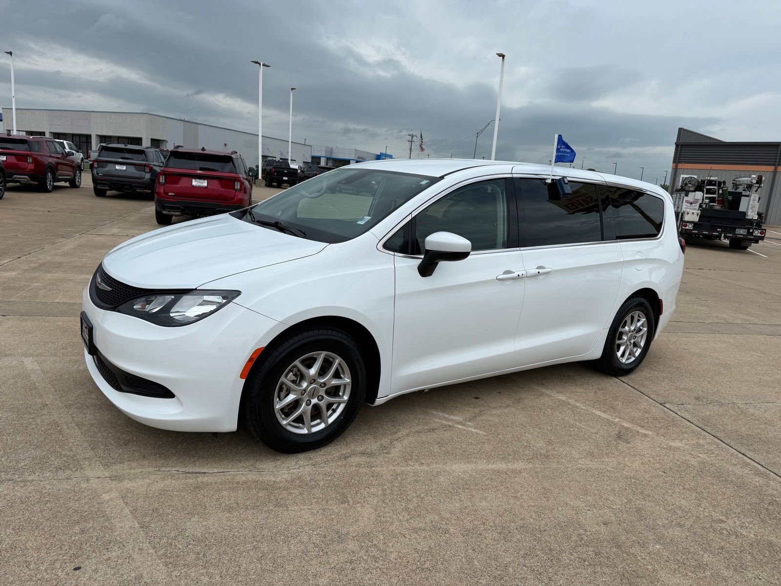 Used 2023 Chrysler Voyager LX