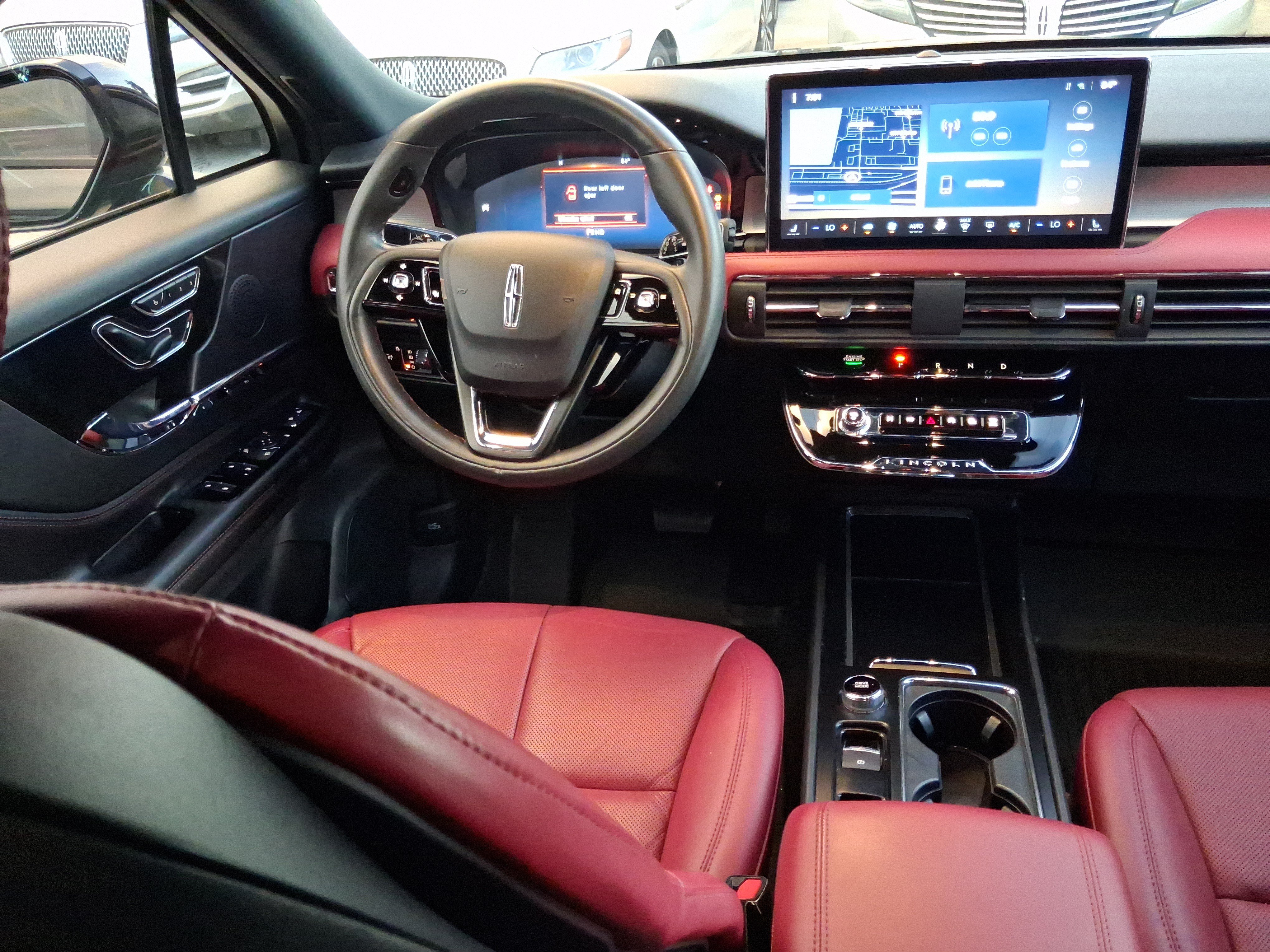 Certified 2023 Lincoln Corsair Reserve w/ Jet Appearance Package FWD image 8