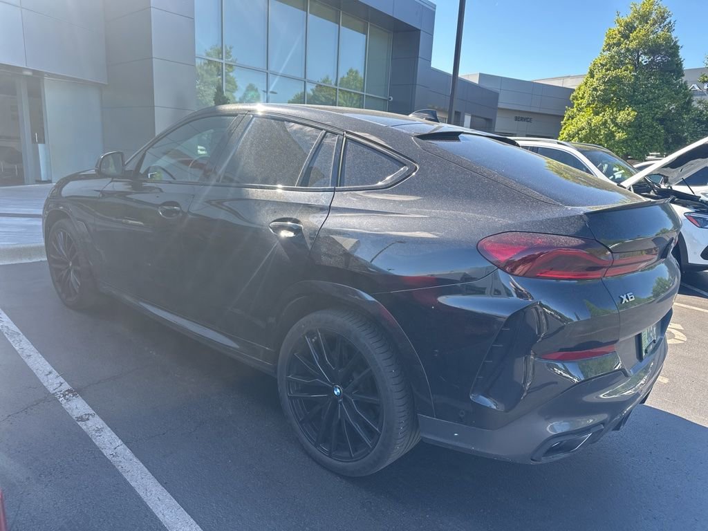 Used 2023 BMW X6 M50i w/ Executive Package AWD/4WD image 7