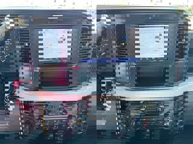 New 2025 Ford F550 4x4 Regular Cab Super Duty image 23