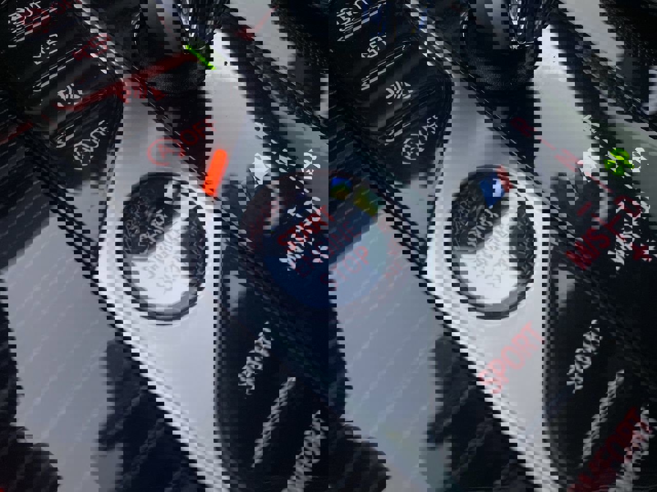 Used 2021 BMW X7 M50i w/ Executive Package image 9