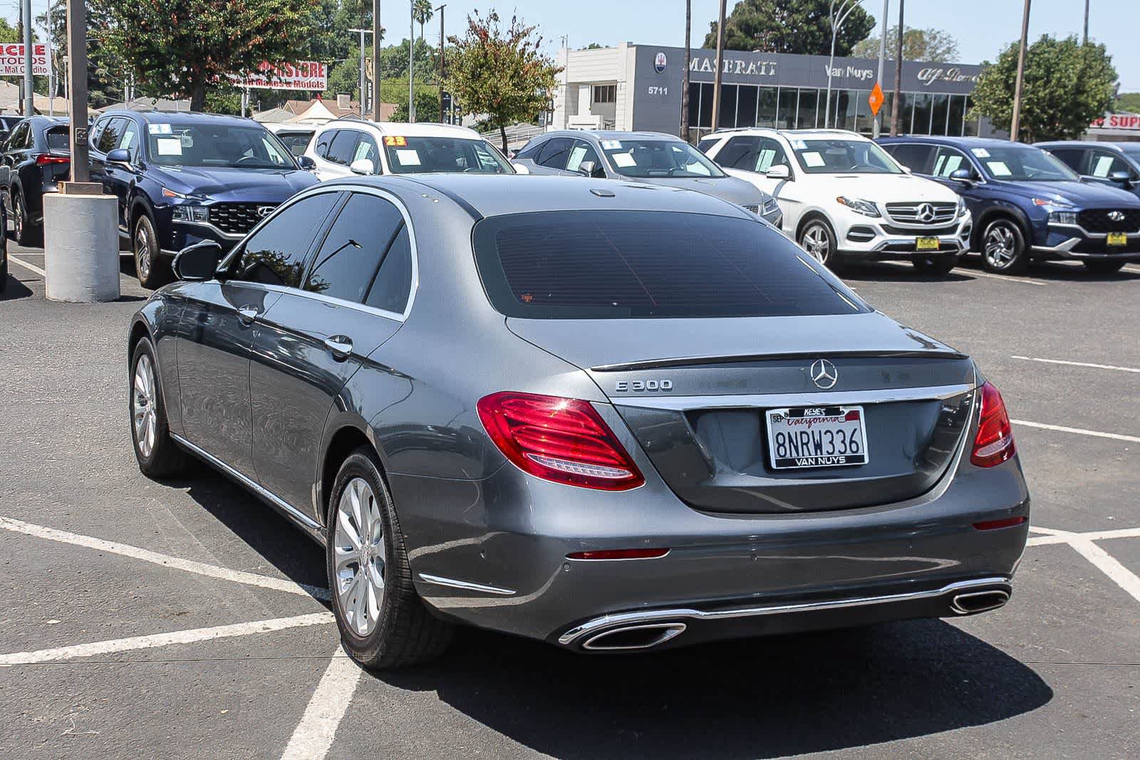 Used 2017 Mercedes-Benz E 300 image 7