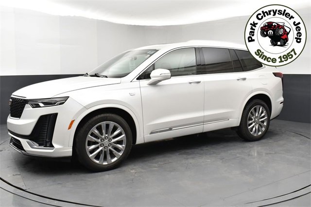 Used 2023 Cadillac XT6 Premium Luxury w/ LPO, Floor Liner Package image 6