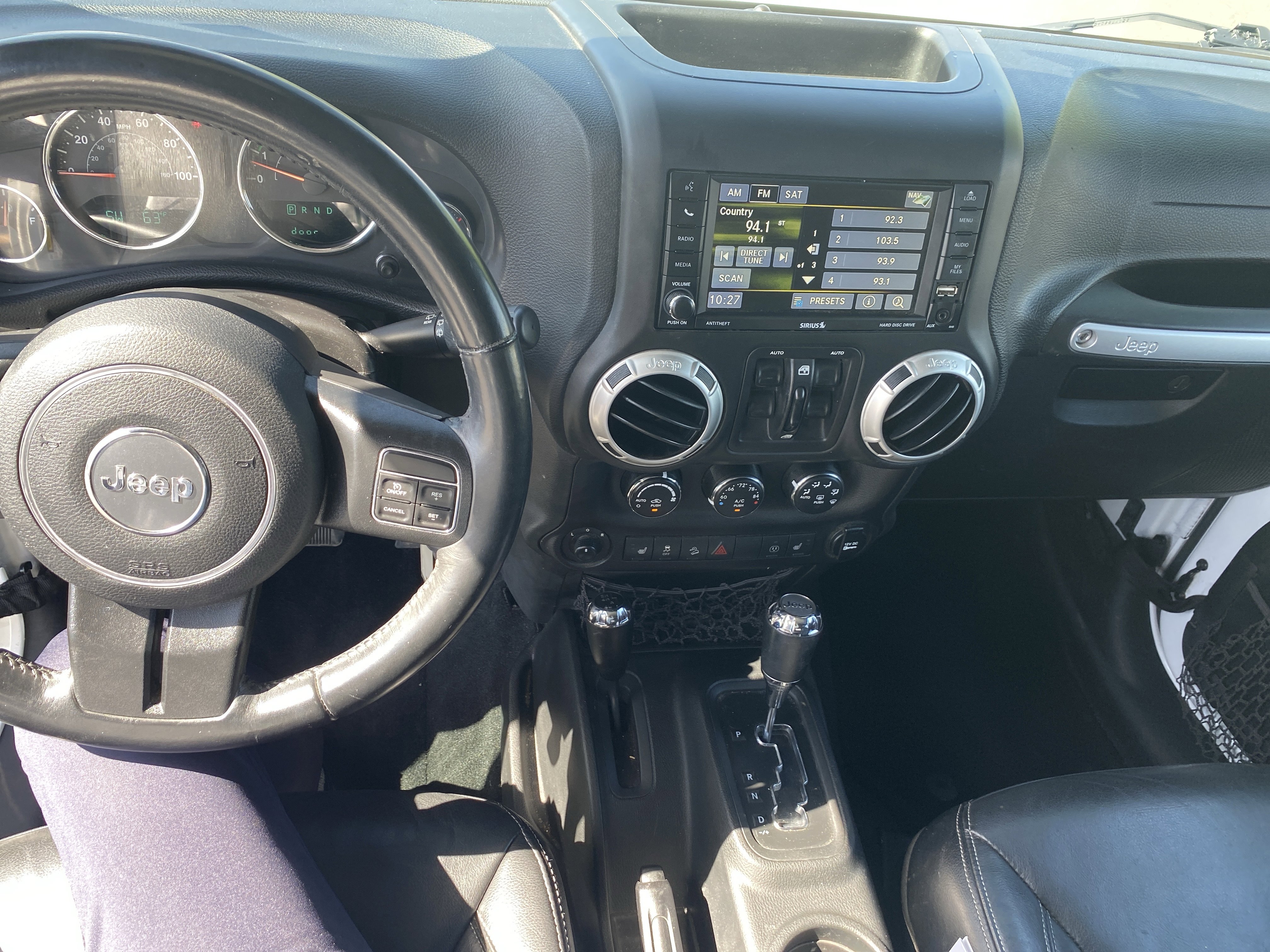 Used 2017 Jeep Wrangler Unlimited Sahara w/ Trailer Tow Group image 17