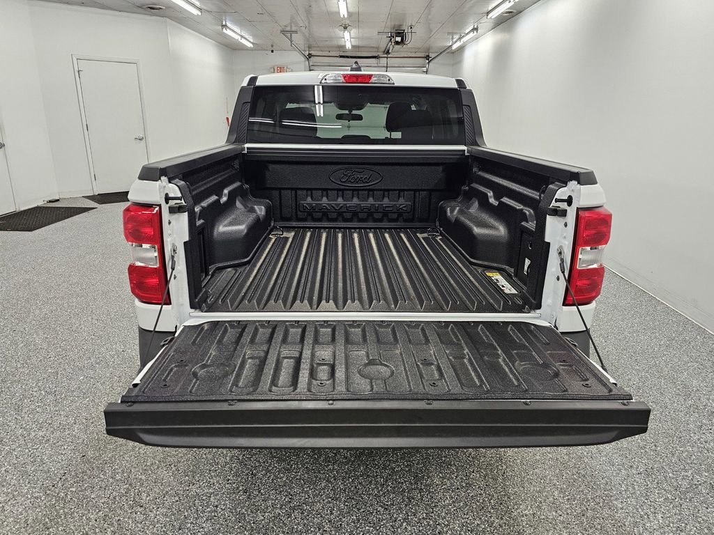 New 2026 Ford Maverick XLT w/ XLT Luxury Package AWD/4WD image 6