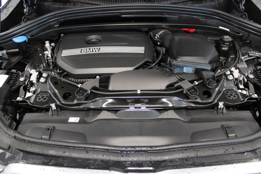 New 2026 BMW X2 xDrive28i image 7