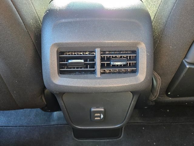 Used 2022 GMC Terrain SLE w/ Driver Convenience Package image 11