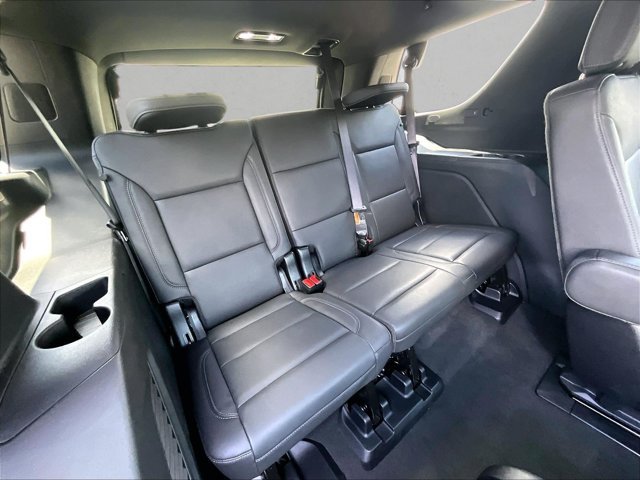 Used 2026 Chevrolet Tahoe LT w/ Comfort Package RWD image 29