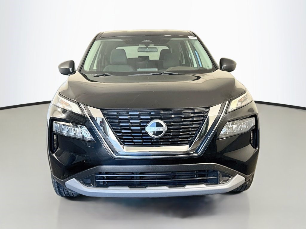 Used 2023 Nissan Rogue S FWD image 2