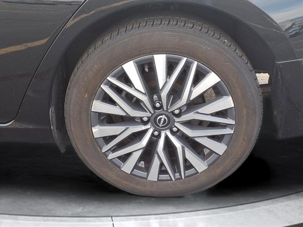 Used 2023 Nissan Altima 2.5 SV image 19