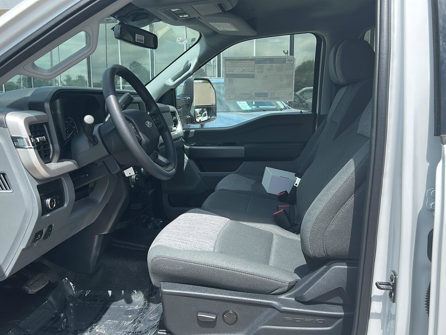 New 2026 Ford F350 XLT image 10