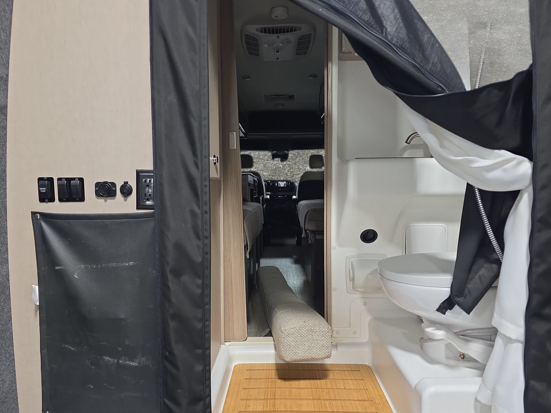 Used 2020 Mercedes-Benz Sprinter 3500 image 12