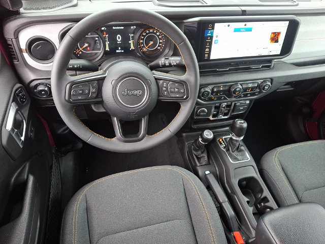 Used 2024 Jeep Wrangler Unlimited Sport AWD/4WD image 2