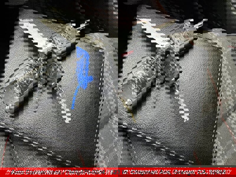 Used 2012 Volkswagen Golf 4-Door image 30