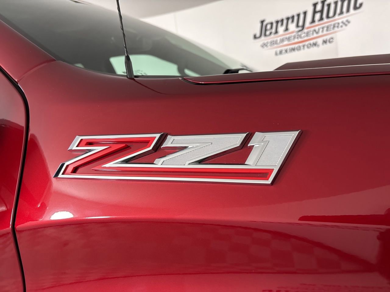 Used 2023 Chevrolet Silverado 1500 LTZ w/ LTZ Premium Package image 34