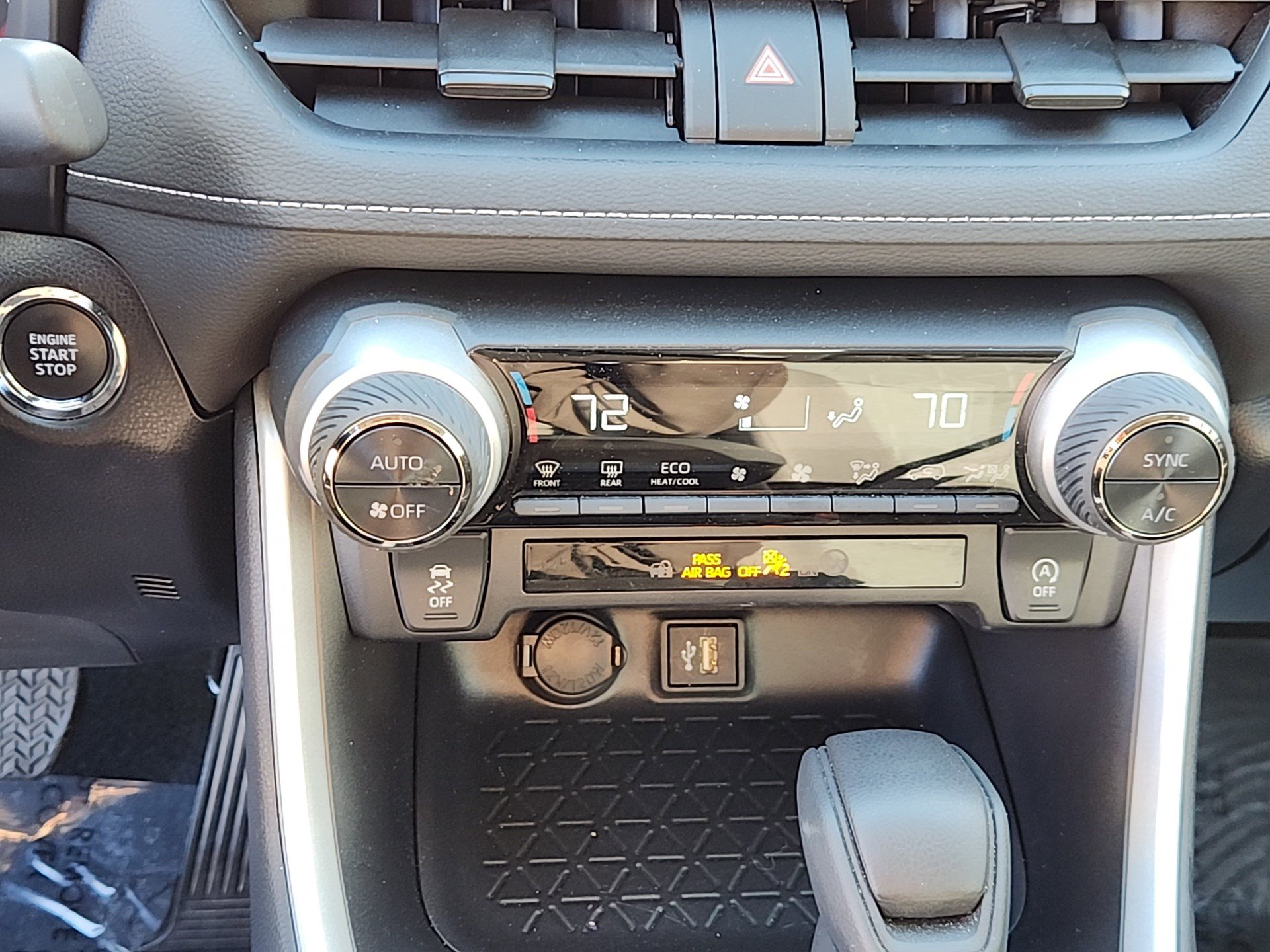 Certified 2025 Toyota RAV4 XLE image 17