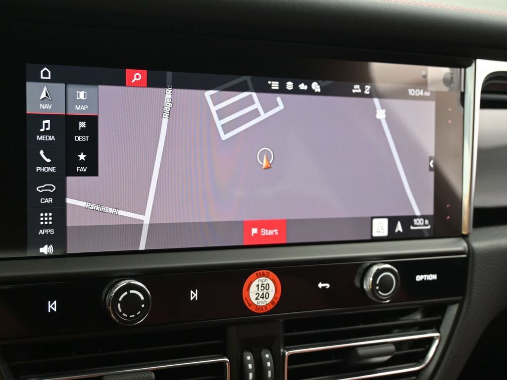 Used 2025 Porsche Macan image 17