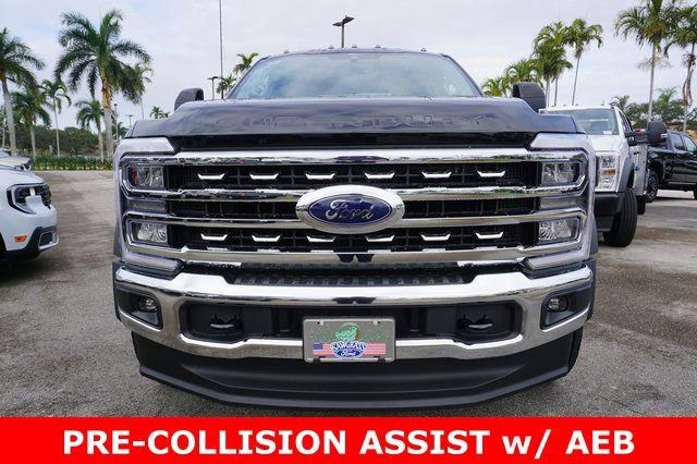 New 2026 Ford F550 4x4 Crew Cab Super Duty image 9