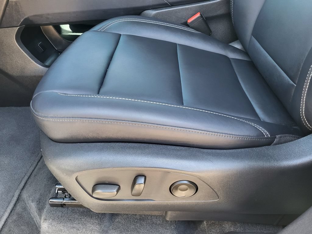 Used 2024 GMC Acadia Elevation FWD image 19