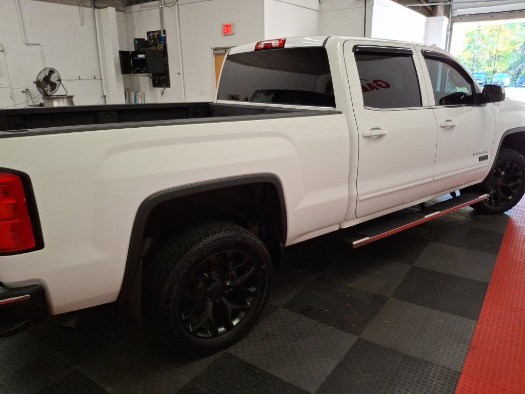 Used 2015 GMC Sierra 1500 SLE w/ SLE Value Package AWD/4WD image 9