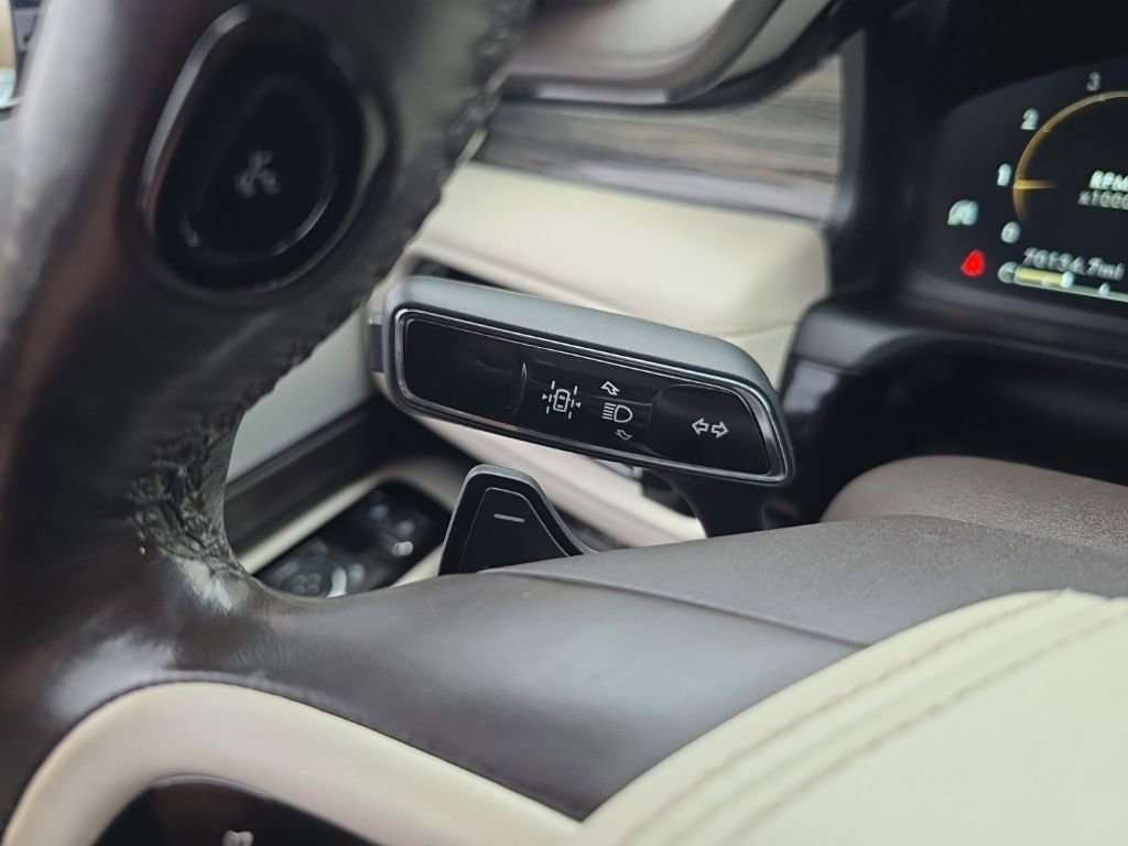 Used 2021 Lincoln Aviator Black Label w/ Dynamic Handling Package image 16