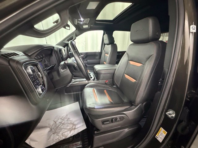 Used 2023 GMC Sierra 2500 AT4 w/ AT4 Preferred Package AWD/4WD image 13