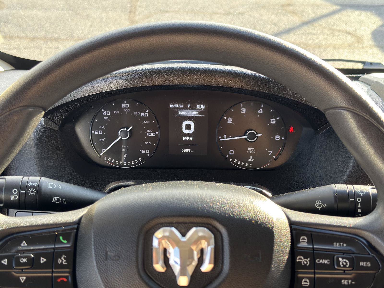 Used 2025 RAM ProMaster 2500 w/ Convenience Group FWD image 30