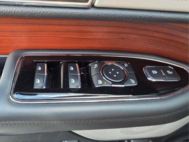 Used 2022 Lincoln Navigator Reserve RWD image 26