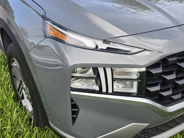 Used 2023 Hyundai Santa Fe SEL FWD image 6