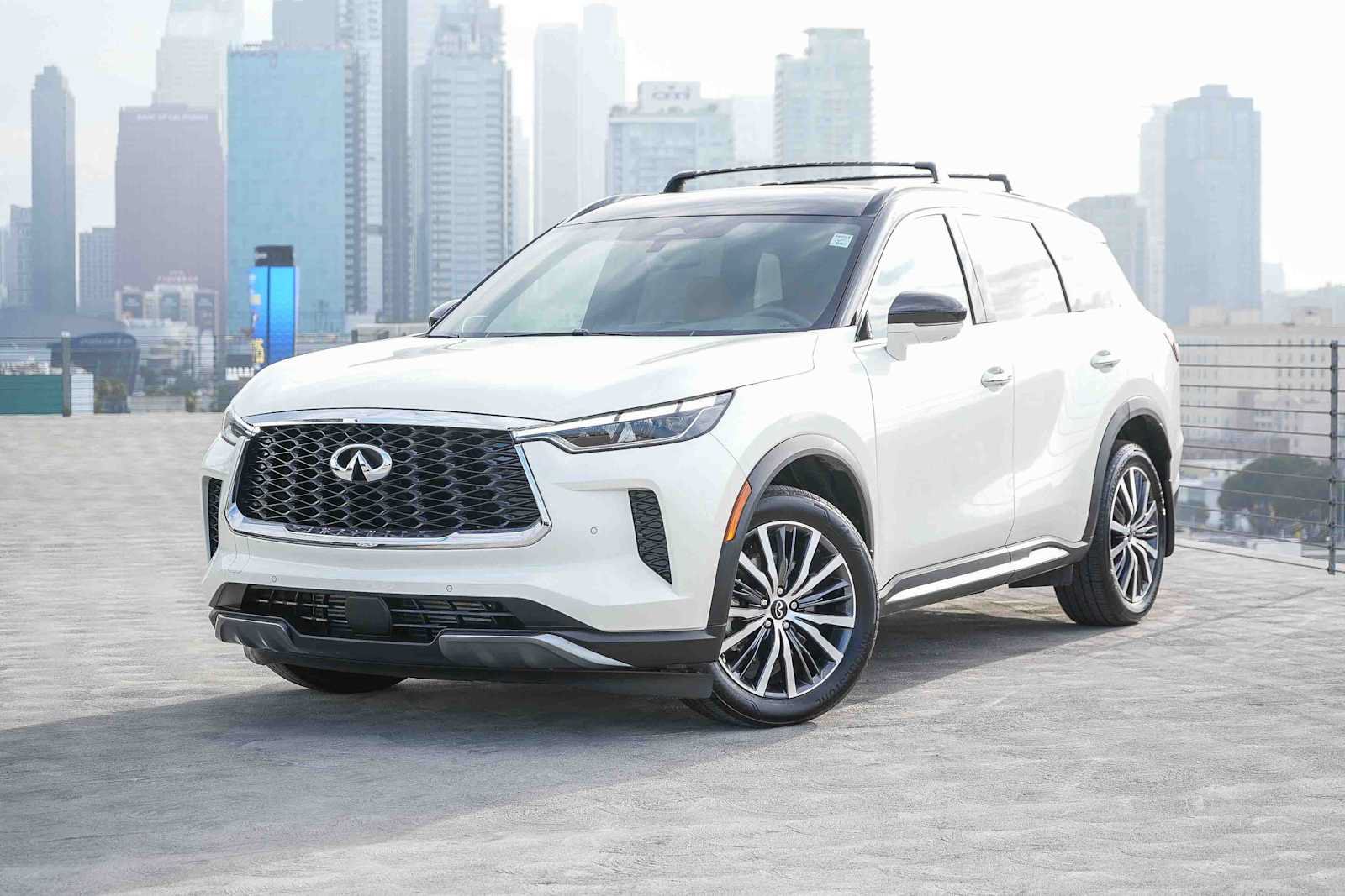 Used 2025 INFINITI QX60 Autograph w/ Cargo Package AWD/4WD image 1