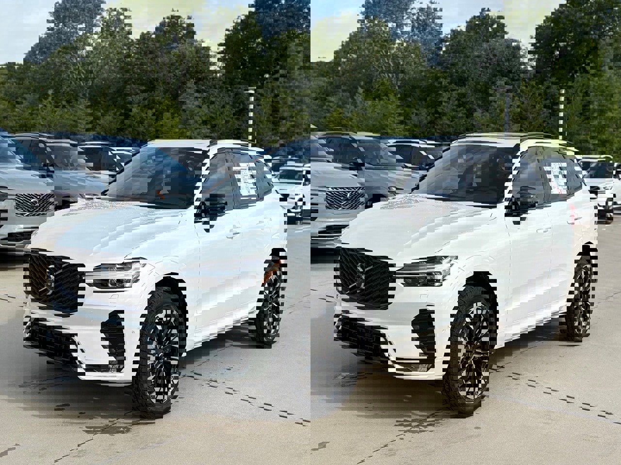 New 2026 Volvo XC60 B5 Plus w/ Protection Package Premier video 2