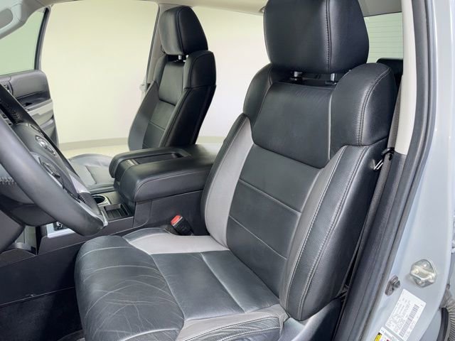 Used 2019 Toyota Tundra Limited w/ Limited Premium Package image 16